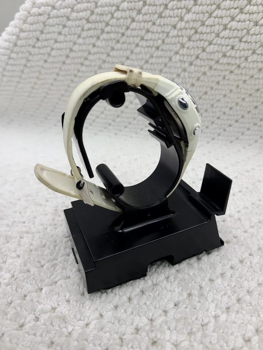 White Digital Sports Smartwatch with LCD Display